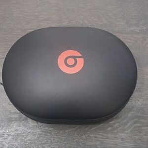Beats By Dre Hard Shell Zip Carrying Case Beats 3